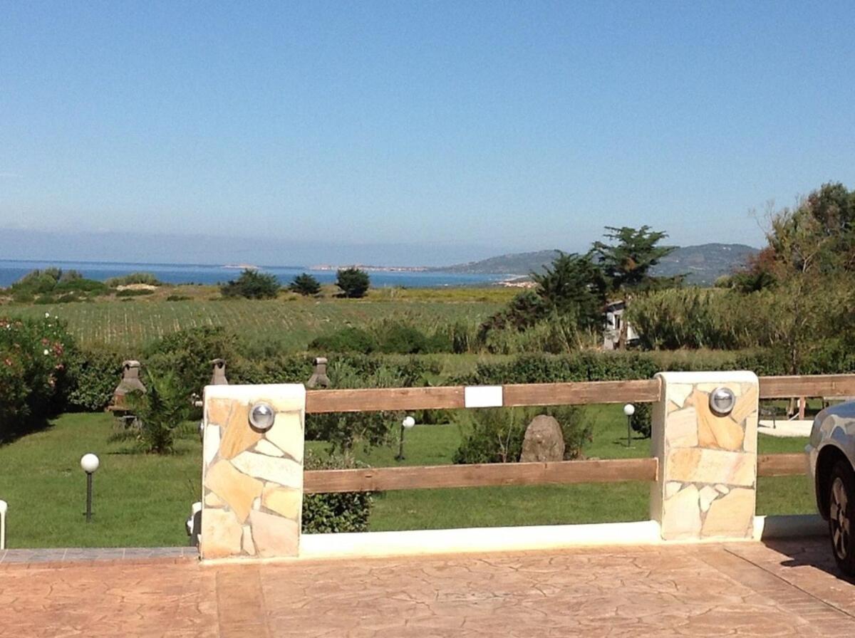 Appartamenti Isola Rossa Valledoria  Bagian luar foto